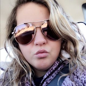 Meet your Posher, Mikayla